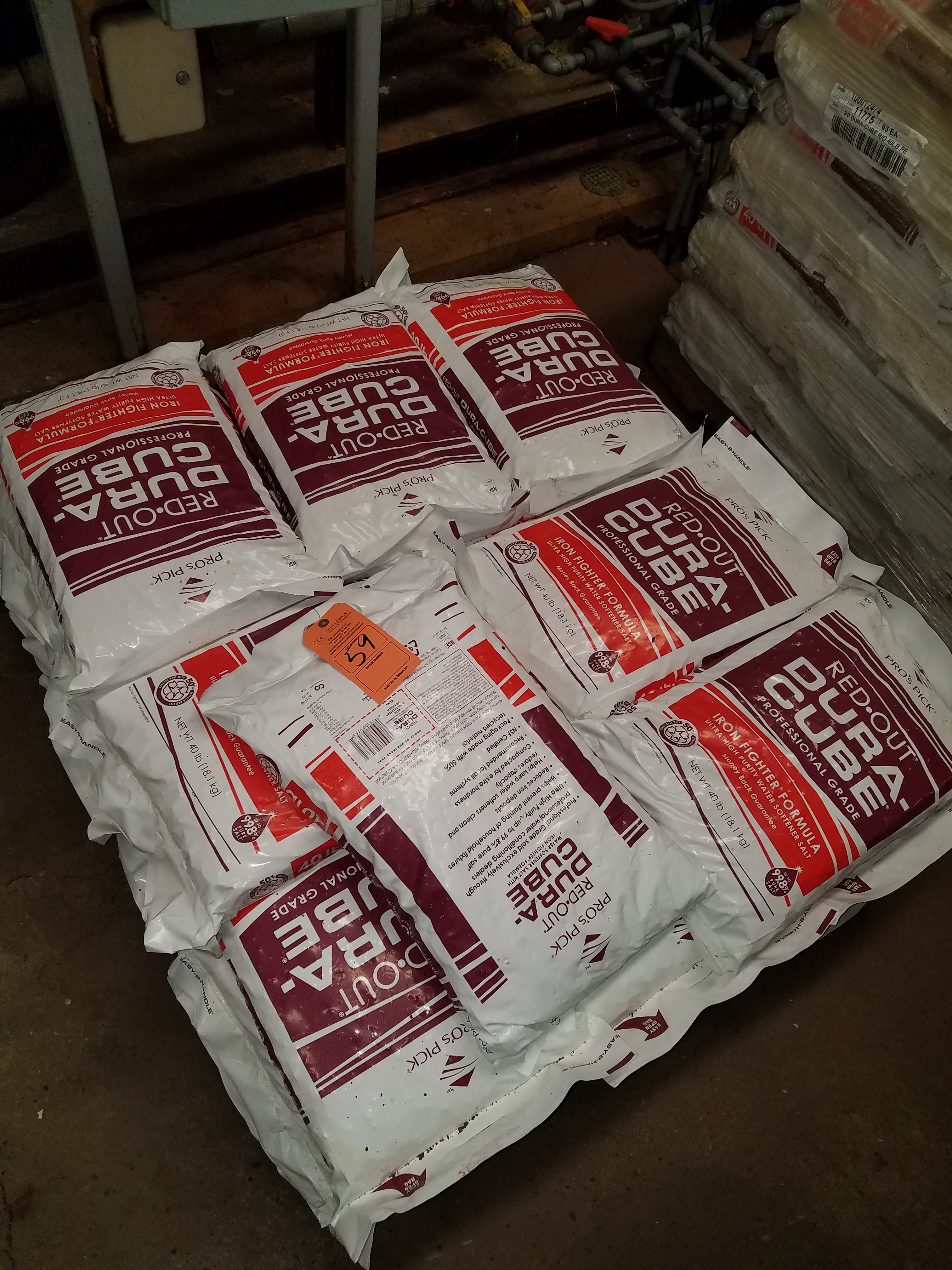 ½ PALLET OF PRO'S PICK REDOUT DURA CUBE SALT(LOCATED AT 2000 TAYLOR