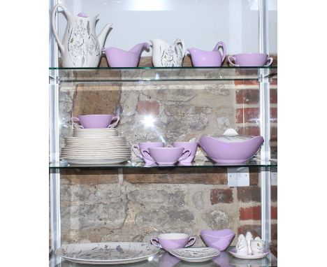 A 1960s Midwinter "Whispering Grass" part combination service, designed by Jessie Tait, thirty pieces approx