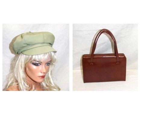 Vintage 1960s/70s Baker Boy Style Cap & Vintage Leather Handbag (2) 