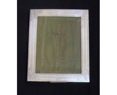 Fine Quality Engine Turned & Engraved Silver Photograph Frame James CL Birmingham 1911, wooden base with easel stand to take 