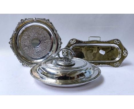 A Collection of Assorted Silver and Silver Plate, the silver including: a shell-shaped dish; a mustard-pot with pierced sides