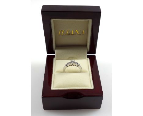 18ct white gold ring set diamonds, 0.5ct approx., size O, stamped 18K &amp; 750, 3.9 grams, boxed 