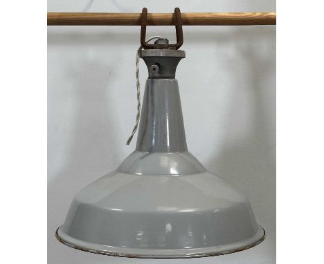 Vintage Benjamin 'Crysteel' enameled industrial factory pendant lamp, light grey ename to the exterior, white enamel interior