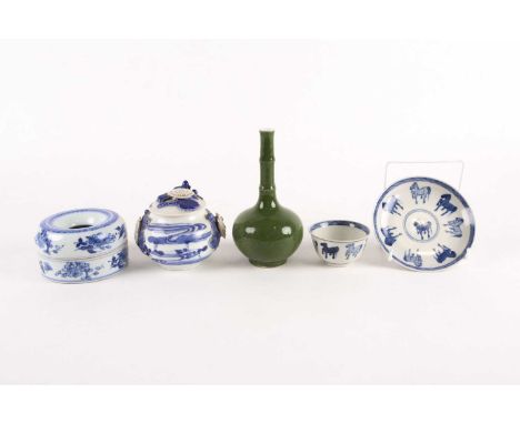 A Chinese blue &amp; white tea bowl &amp; saucer, painted with the eight horses of Mu Wang, an onion shape vase with simulate