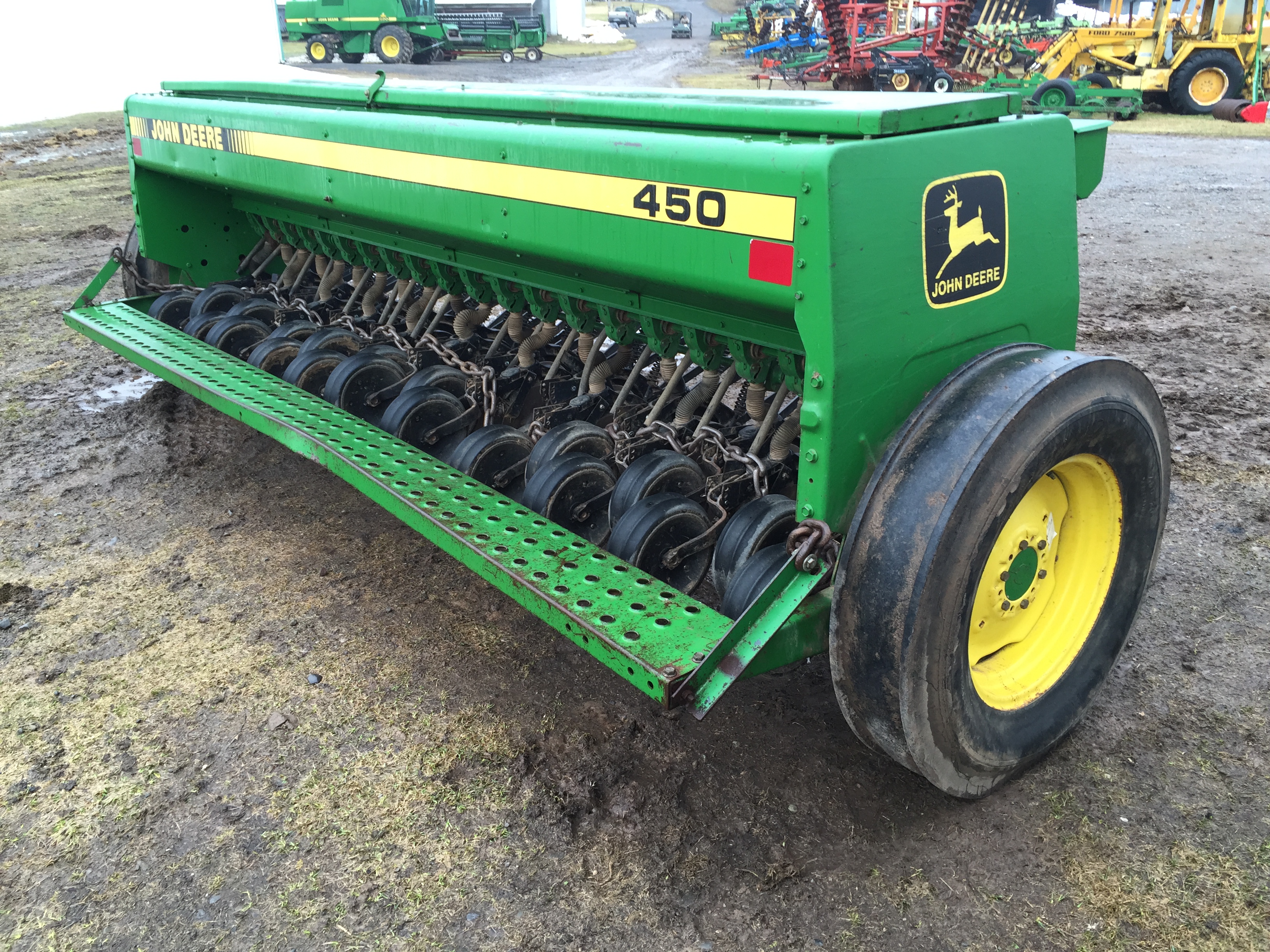 Jd 450 Grain Drill W Grass Seeder 7009