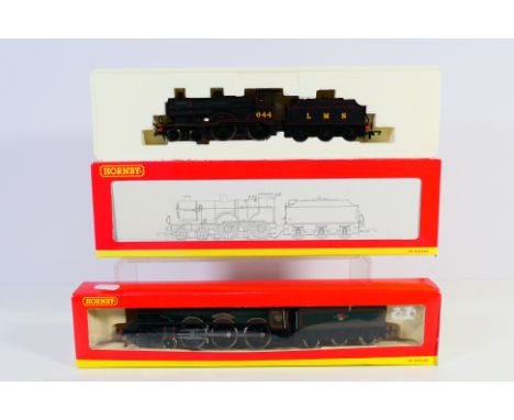  HORNBY - two boxed 00 gauge Hornby models comprising R 2099C LMS 4-4-0 Class 2P Locomotive "644" and King Charles I 6010. Ki