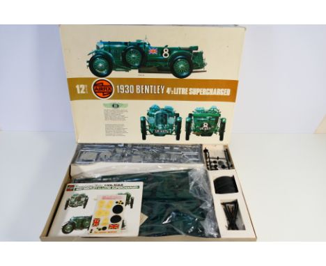 Airfix - A boxed 1971 Airfix 'Connoisseurs Series' #2001 1:12 scale 1930 Bentley 4½ litre Supercharged plastic model kit. One