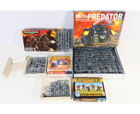 Warhammer - Games Workshop - Citadel - Four boxed Warhammer 40K kits / sets. Lot consists of Chaos Space Marines(x2 two diffe