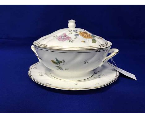 WEDGWOOD ROSEMEADE TUREEN AND STANDalong with two Royal Worcester anniversary plates