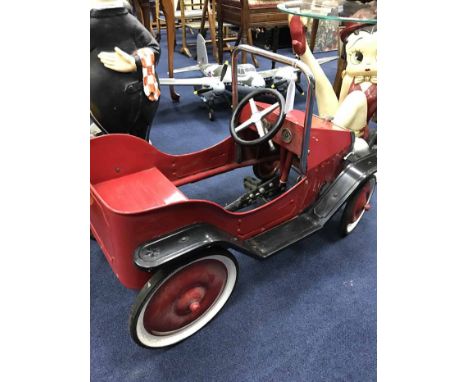 KIDS VINTAGE PEDAL CAR
