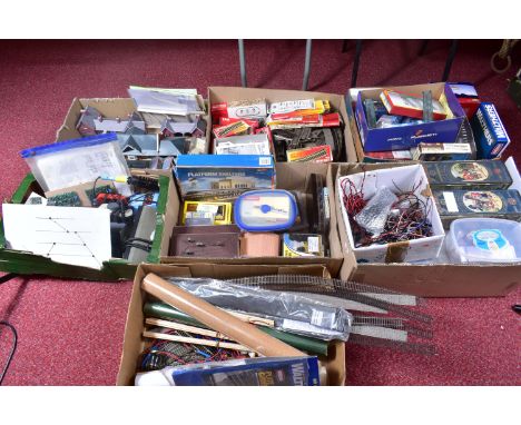 A LARGE QUANTITY OF BOXED AND UNBOXED OO/HO GAUGE LINESIDE BUILDINGS, SCENIC ACCESSORIES TRACK AND TOOLS ETC., buildings incl