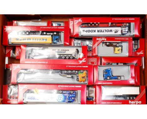 30 assorted Herpa 1/87th scale plastic commercial vehicles, tractor units and trailers, all boxed as issued, to include "Wolt