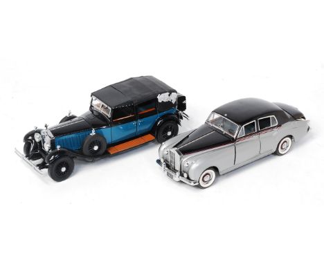 Franklin Mint 1/24th scale diecast group, 2 boxed examples, to include 1929 Rolls Royce Phantom 1 Cabriolet De Ville, require