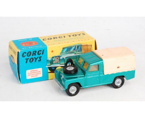 Corgi, 438 Land Rover 109" WB, metallic light green, apricot plastic tilt, lemon interior, detailed hubs, in the original blu