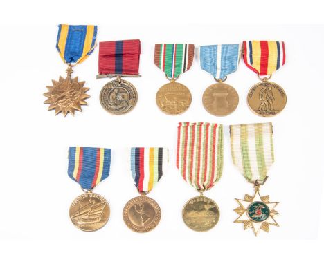 USA medals (9) modern issues: Air Medal; US Marine Corps Good Conduct medal; European-African-M Eastern Campaign medal; Korea