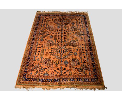 Ushak carpet of bid majnun design, west Anatolia, circa 1920s, 11ft. 3in. x 8ft. 3.43m. x 2.44m. Attractive design on a light