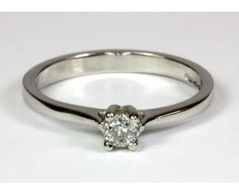 A platinum diamond solitaire ring, (approx. 0.25ct) (R).