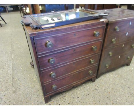 19TH CENTURY MAHOGANY COMMODE CHEST WITH LIFT UP LID FORMED AS A FOUR FULL WIDTH DRAWER CHEST WITH SATINWOOD BANDING    