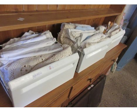 THREE TRAYS OF MIXED TABLE LINENS, CROCHET WARES ETC    