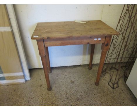 19TH CENTURY PINE FRAMED SIDE TABLE WITH PLANK TOP AND TURNED LEGS    