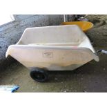 UEBLER 810 Silage Cart
