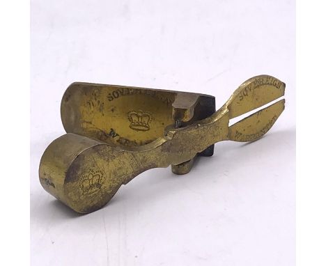 A set of Brass sovereign scales