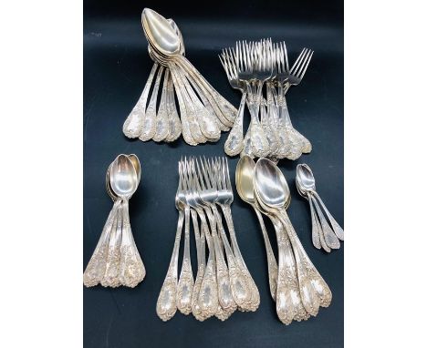 A Selection of Continental (Marked 800) silver spoons and forks (Total Weight 2800g) 