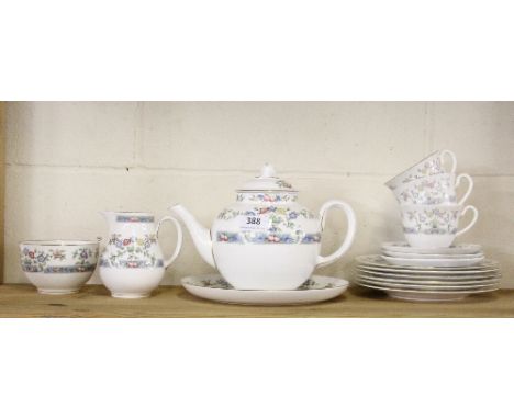 A Royal Worcester Mayfield pattern part tea set
