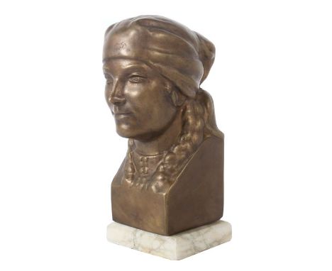 Bildhauer des 20. Jh."Bäuerin", Bronze, vollplastische, stilisierte Ausführung einer jungen Frau, mit Kopftuch und geflochten