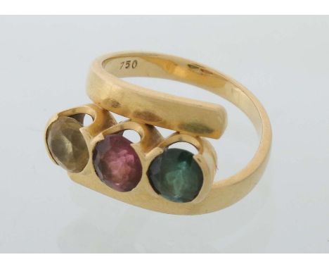 Trilogie-Ring1960/70er Jahre, Gelbgold 750, zwischen der sich teilenden Ringschiene mit 3 Turmalinen in gelb, rot und grün im