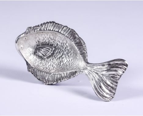 An Elizabeth II Pure Silver Fish Pattern Caddy Spoon, by Carolyn Stephenson, London 2015, naturalistically modelled, 3.5ins o