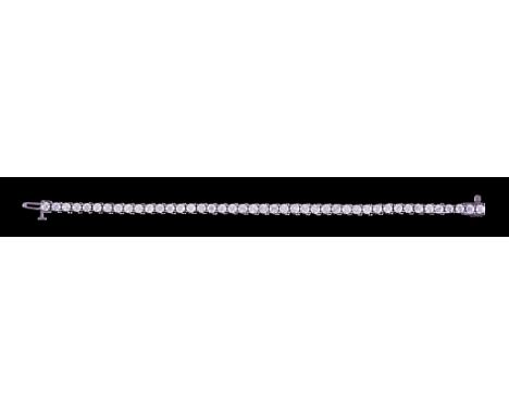 A 14ct White Gold Diamond Tennis Bracelet, set with brilliant cut white diamonds, approximately 4ct total, 160mm overall, gro