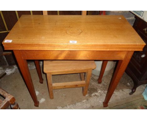 Late Victorian light oak fold-over card table