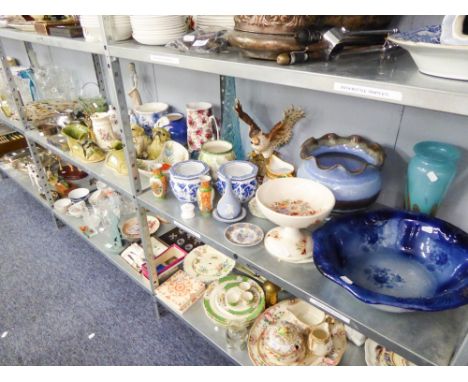 LARGE COLLECTION OF CERAMICS AND METAL WARES TO INCLUDE; STAFFORDSHIRE JUG, WEDGWOOD, FRANZ URN, LARGE STAFFORDSHIRE BLUE BAS