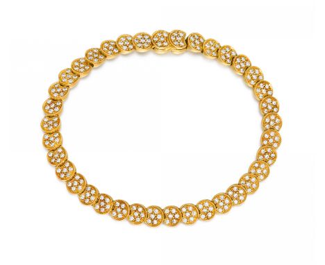 PIAGETStrass. Zartes Diamant-Armband. Herkunft: Schweiz. Datierung: 2008. Material: 750/- Gelbgold, Punze. Gesamtgewicht: ca.