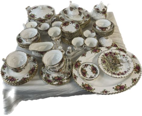 Large selection of Royal Albert Old Country Rose to include tureen, jugs, tea pot, plates, saucers etc 