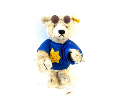 Vintage Steiff summer bear, working growler 