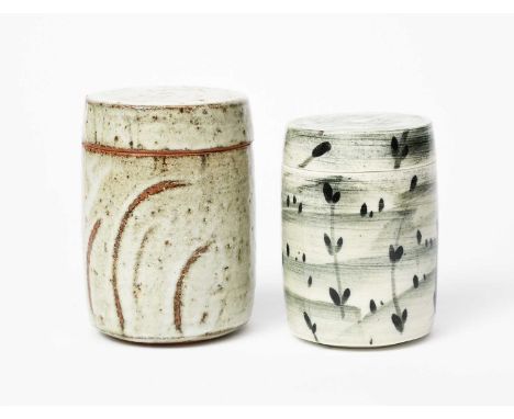 Φ William Bill Marshall (1923-2007)a stoneware tea caddy and cover, resist decorated with simple grasses, under an ash glaze,
