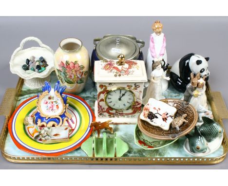 A tray lot of pottery and china, Masons, Royal Worcester, Royal Doulton, Ridgeway and Maling