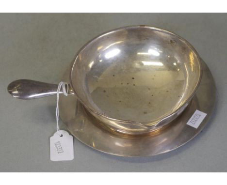 USA sterling silver sauce bowl maker's mark to base and # 7104, (diameter 12.5cm approx, weight 120grams approx); together wi