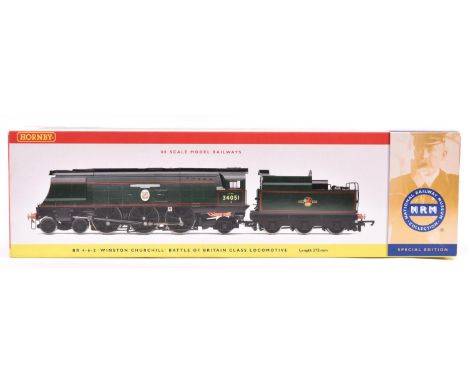 Hornby Hobbies BR 4-6-2 Battle of Britain Class 'Winston Churchill' (R.2385). RN34051. In lined Brunswick Green livery. Boxed