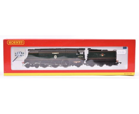 Hornby Hobbies BR 4-6-2 Battle of Britain Class '222 Squadron' (R.2458). RN34078. In lined Brunswick Green livery. Boxed, min