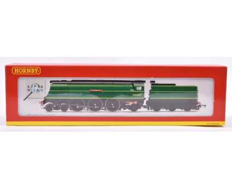 Hornby Hobbies BR 4-6-2 West Country Class 'Clovelly' (R.2315). RN34037. In lined Malachite Green livery. Boxed, minor wear. 