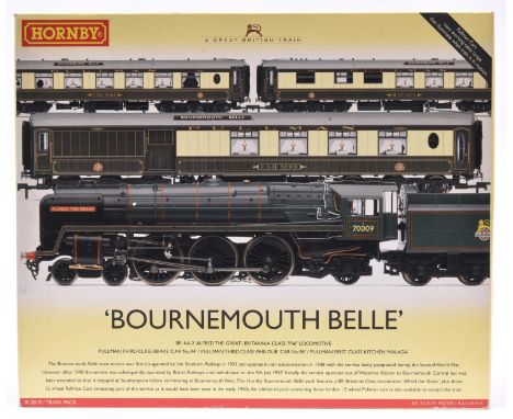 Hornby Railways Train Pack 'Bournemouth Belle' (R.2819). Comprising Britannia Class 4-6-2 tender locomotive 'Alfred The Great