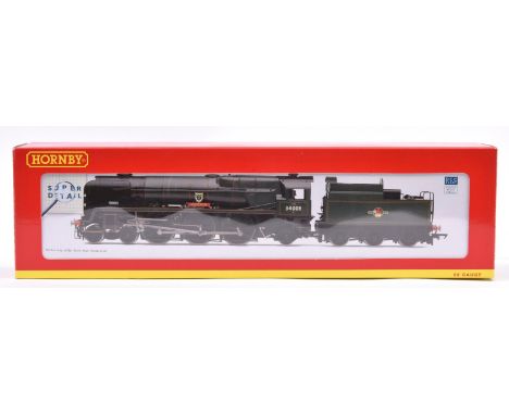 Hornby Hobbies BR Rebuilt West Country Class 'Padstow' (R.2708). RN34008. In lined Brunswick Green livery. Boxed. VGC-Mint. U