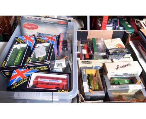 28x diecast vehicles, most by Corgi, with a few by Oxford Diecast, etc. Including Corgi Classics; 2x AEC 5-ton cabover lorry,