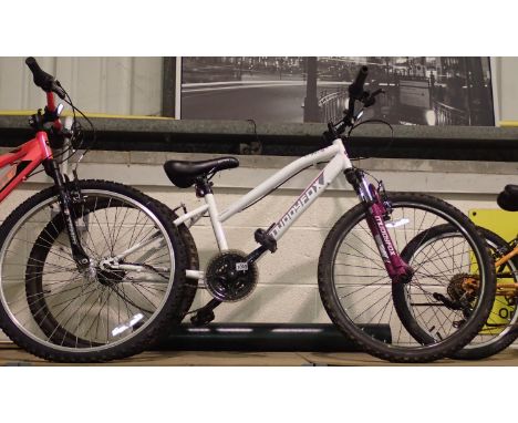 Muddyfox trinity hardtail 24 inch clearance mountain bike