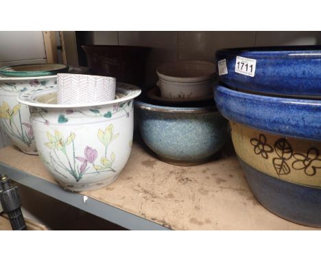 Quantity of mixed ceramic plant pots. Not available for in-house P&amp;P 