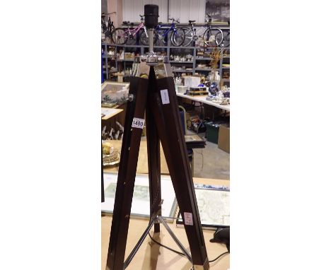 Tripod lamp in wood and chrome. Not available for in-house P&amp;P 