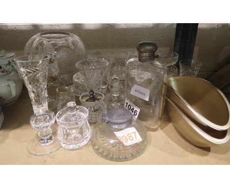 Quantity of mixed glassware to include hip flask. Not available for in-house P&amp;P 